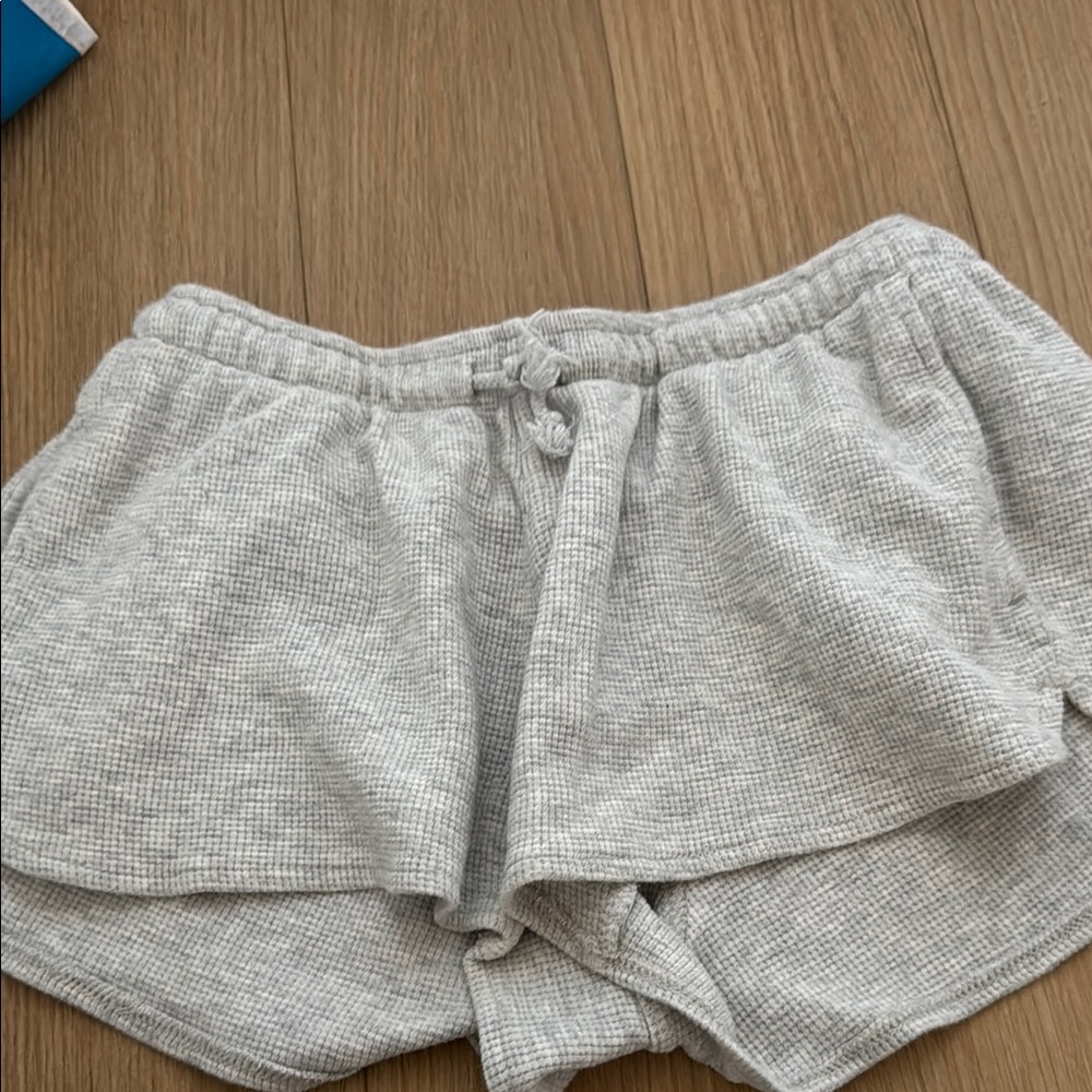 Brandy Melville grey waffle shorts rarely worn